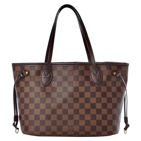 Louis Vuitton neverfull red interior